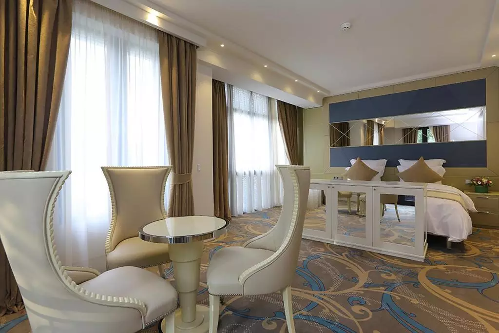 Ambassadori Tbilisi Hotel